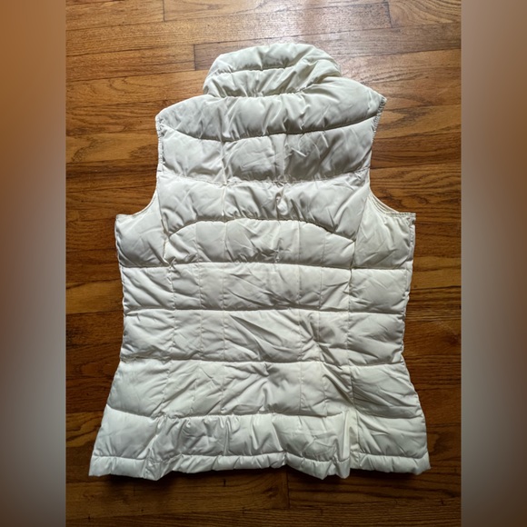 Calvin Klein Women’s Vest - Picture 3 of 5